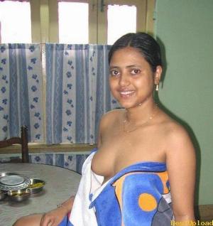 Abitha Aunty_56.jpg